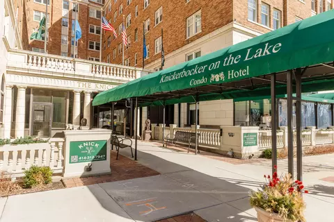 1028 E Juneau #220, Milwaukee, WI 53202