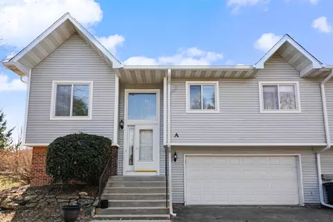 1825 Woodburn #A, Waukesha, WI 53188