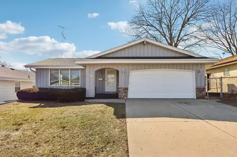 4815 70th, Kenosha, WI 53142