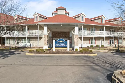 1505 S S Shr #327, Delavan, WI 53115