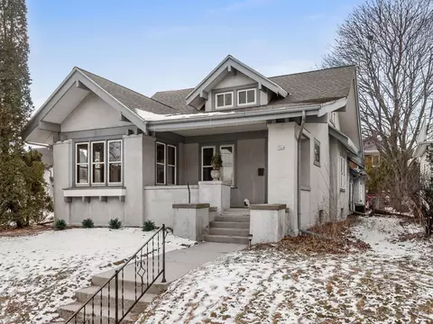 904 N 9th, Manitowoc, WI 54220