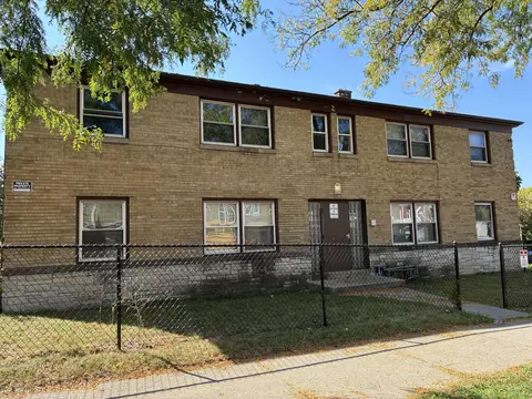 1429 W Atkinson, Milwaukee, WI 53206