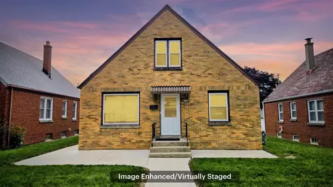 8525 W Lisbon, Milwaukee, WI 53222