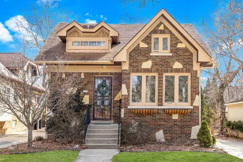 1920 N 86th, Wauwatosa, WI 53226