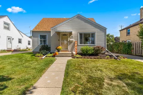3666 S 21st, Milwaukee, WI 53221