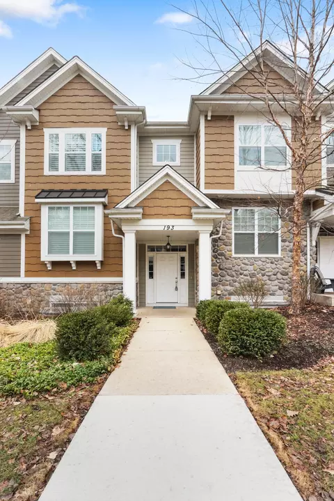 193 2nd, Fontana, WI 53125