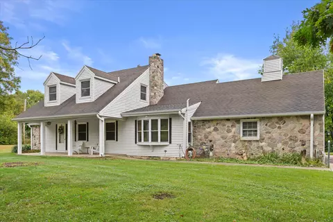 9370 S 46th, Franklin, WI 53132