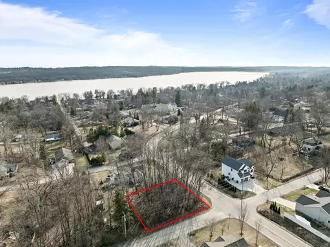 Lt1 Woodland, Geneva, WI 53147