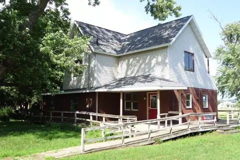 w25179 Wisconsin 54 # 35, Trempealeau, WI 54661