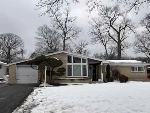4513 N 109th, Wauwatosa, WI 53225