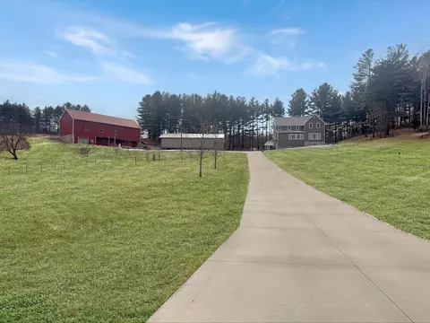 5991 County Highway D, Wayne, WI 53090