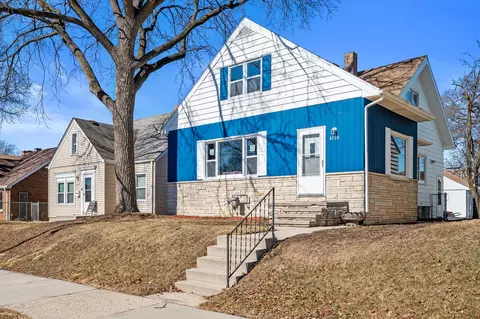 6706 W Chambers, Milwaukee, WI 53210