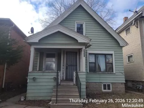 3221 N 38th, Milwaukee, WI 53216