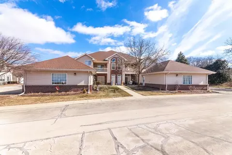 n43w32801 Rasmus #9D, Nashotah, WI 53058