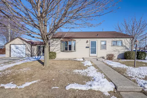 3504 Forest, Manitowoc, WI 54220