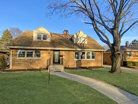 7921 18th, Kenosha, WI 53143