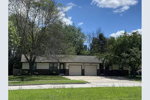 2161 Packerland, Green Bay, WI 54304