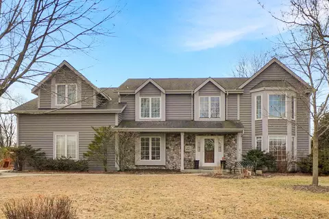n52w16073 Bette, Menomonee Falls, WI 53051