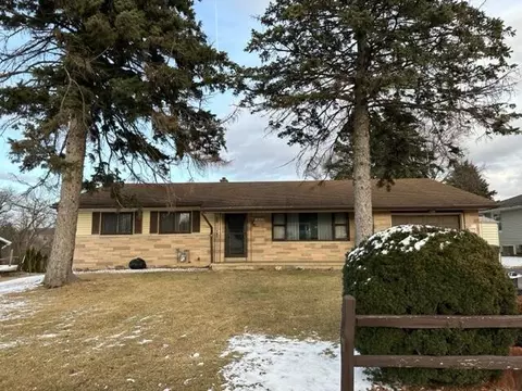 1858 East, Troy, WI 53120
