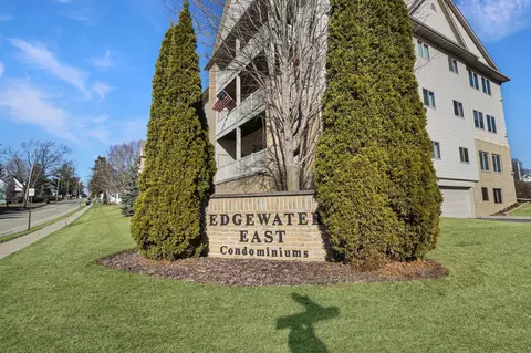 223 Fifth #211, Hartford, WI 53027