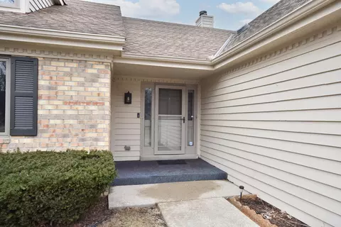 5458 Wild Cherry, Greendale, WI 53129