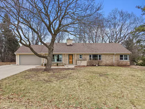 1170 Forest, Brookfield, WI 53005