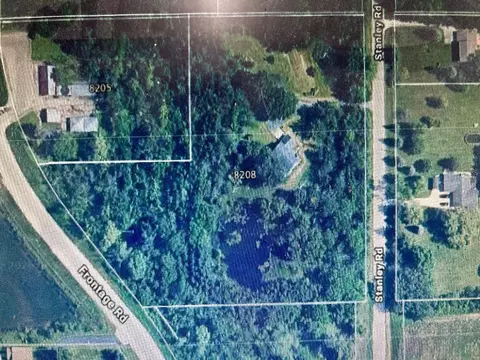 8208 Stanley, Caledonia, WI 53108