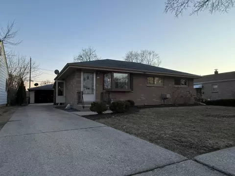 313 W Van Norman, Milwaukee, WI 53207
