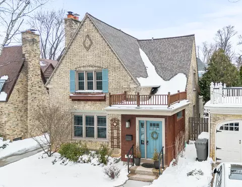 722 E Carlisle, Whitefish Bay, WI 53217