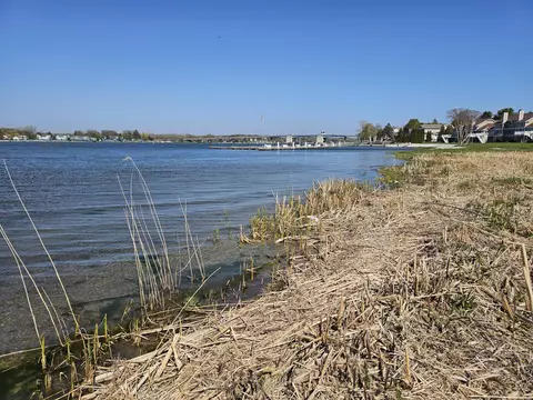 Lt2 Bridgeview, Sturgeon Bay, WI 54235 photo 2