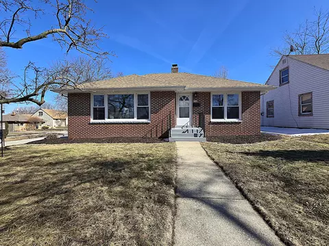 4448 S S Lk, Cudahy, WI 53110