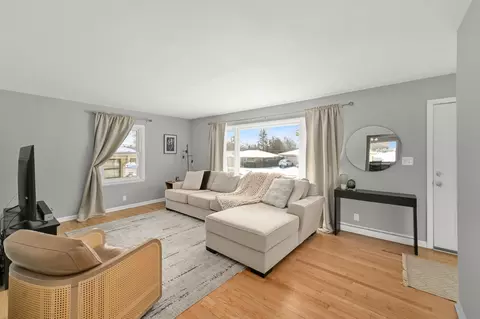 n85w17294 Lee, Menomonee Falls, WI 53051