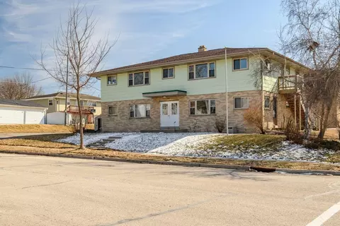 325 Sentinel, Waukesha, WI 53189