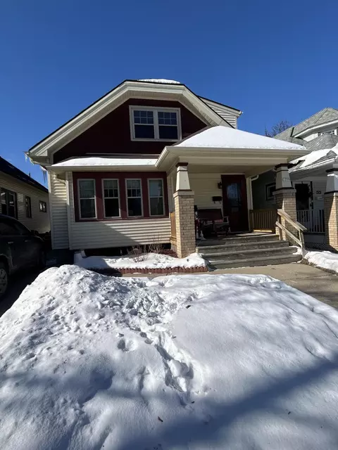 1359 N 65th, Wauwatosa, WI 53213