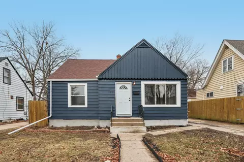 5936 N 42nd, Milwaukee, WI 53209