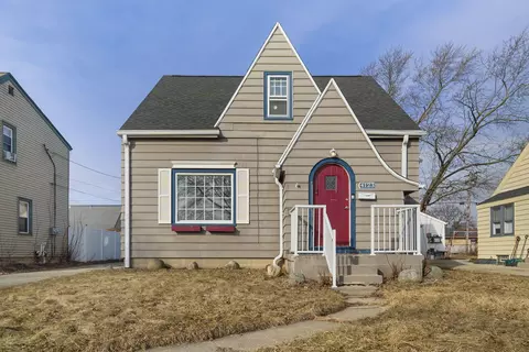 4123 N 71st, Milwaukee, WI 53216