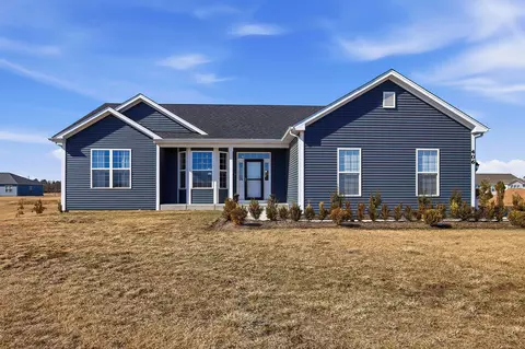 406 Canterbury, Williams Bay, WI 53191