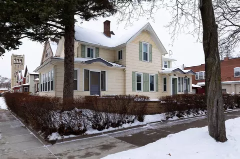 530 8th St, La Crosse, WI 54601