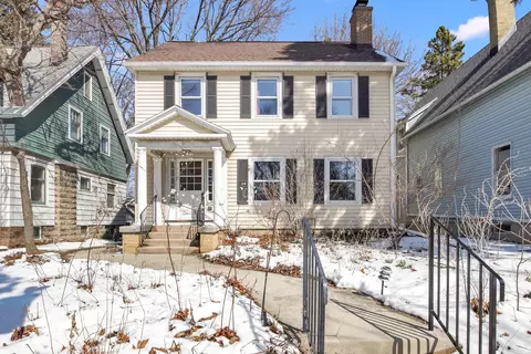 2512 Edgewood, Shorewood, WI 53211