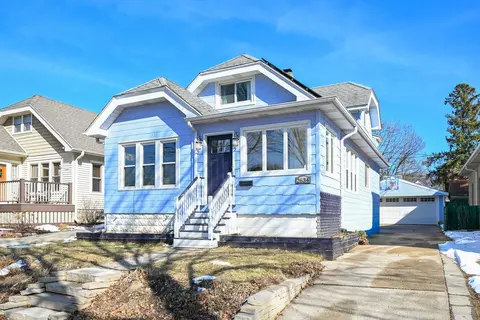 2634 N 71st, Wauwatosa, WI 53213