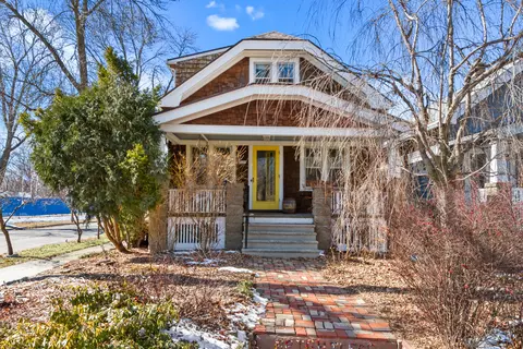 3175 S California, Milwaukee, WI 53207