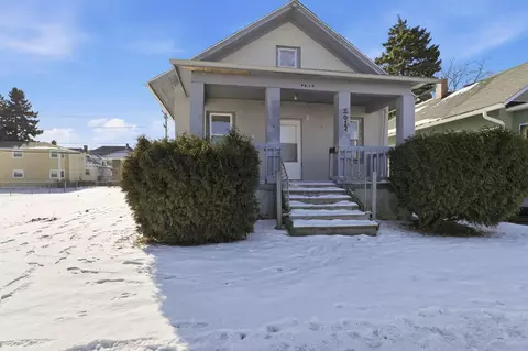 2013 De Koven, Racine, WI 53403
