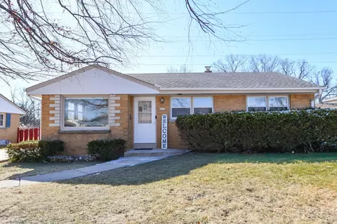 6421 W Allerton, Greenfield, WI 53220