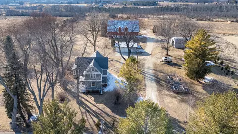 1615 Ulao, Grafton, WI 53024