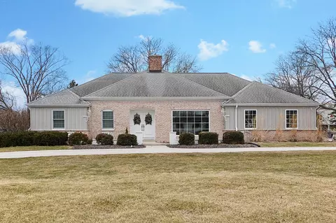 2135 Michelle, Brookfield, WI 53045