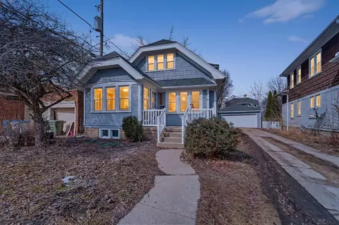 2316 E Malvern, Milwaukee, WI 53207