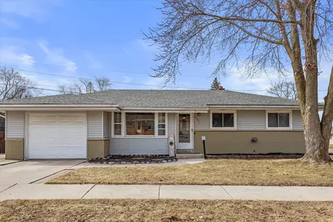 4871 N 108th, Milwaukee, WI 53225
