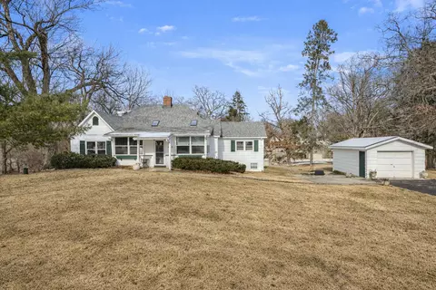 w198 Tombeau Boulevard, Bloomfield, WI 53128