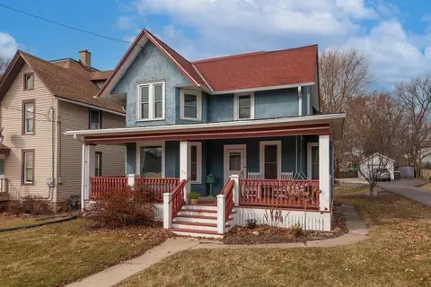 916 Arcadian, Waukesha, WI 53186