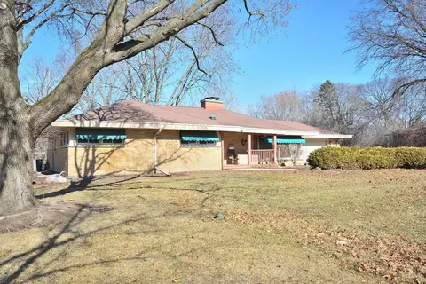 12700 Dunwoody, Elm Grove, WI 53122